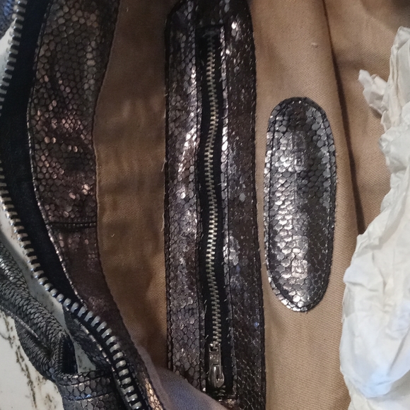 Gustto slouch bag - Picture 7 of 8